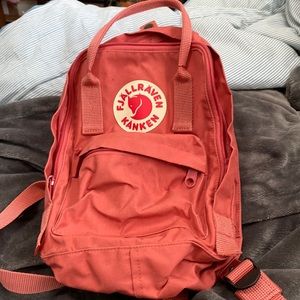 Fjallraven kanken pink mini backpack